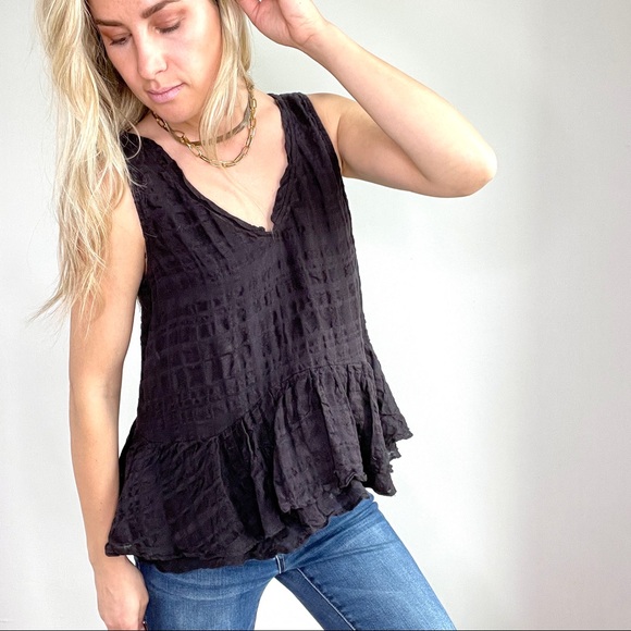 Anthropologie Vanessa Virginia Black Textured Peplum Tank Top Size 4 - Picture 1 of 12